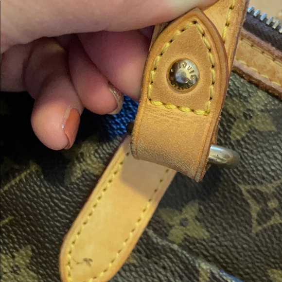 Louis Vuitton GM Odeon - Picture 6 of 15